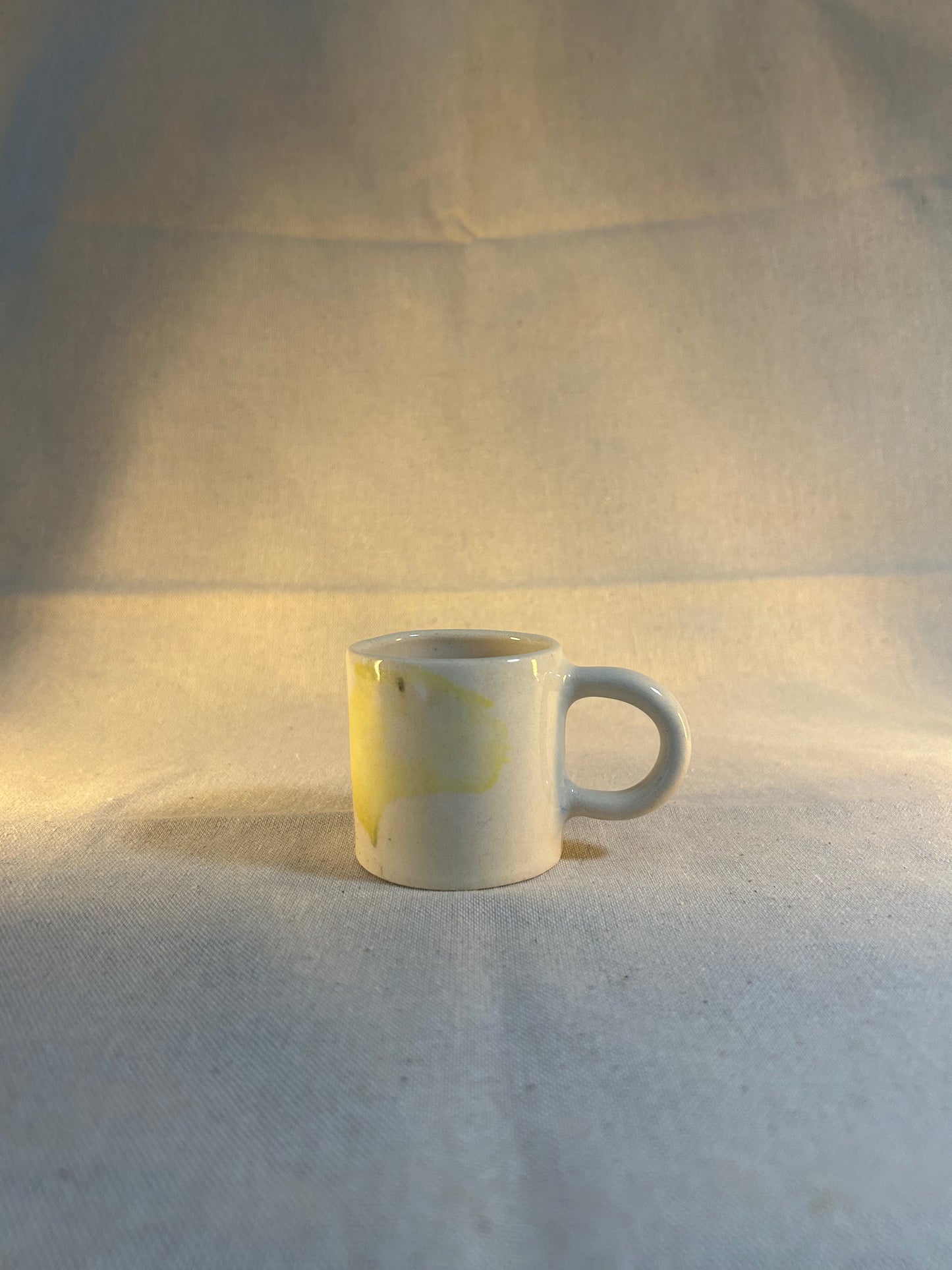 Sarı Fırça Darbesi Küçük Fincan