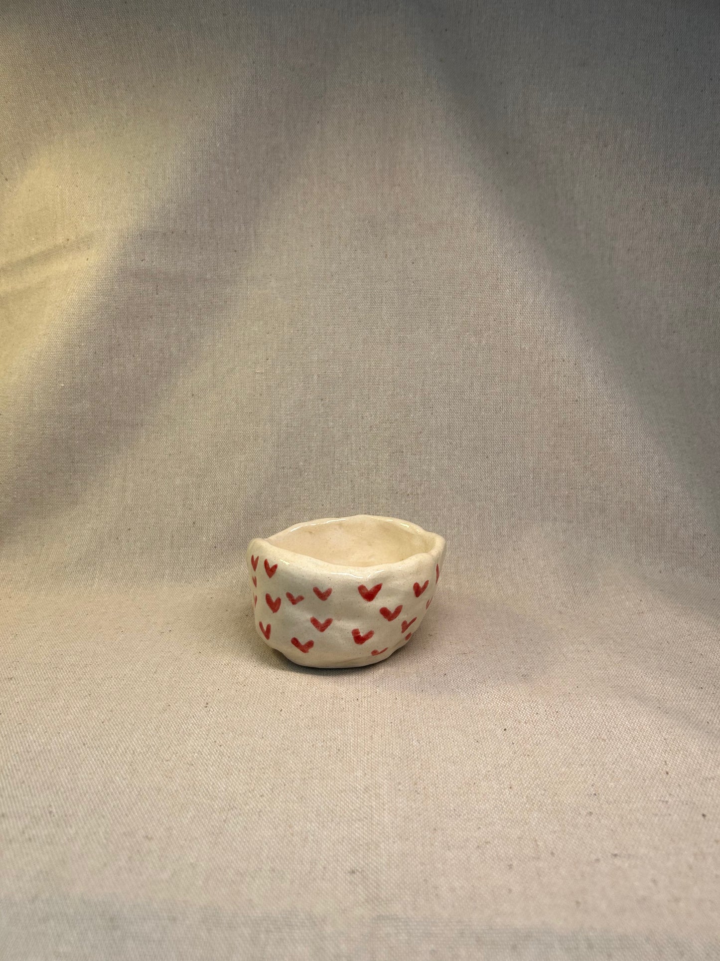 Neşeli Fincanlar Kalpli Kupa