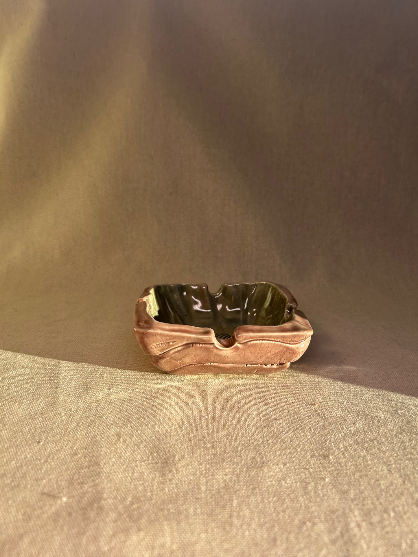 Denizden Gelen Kül Tablası