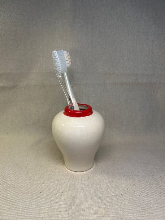 Kırmızı Beyaz Mini Testi