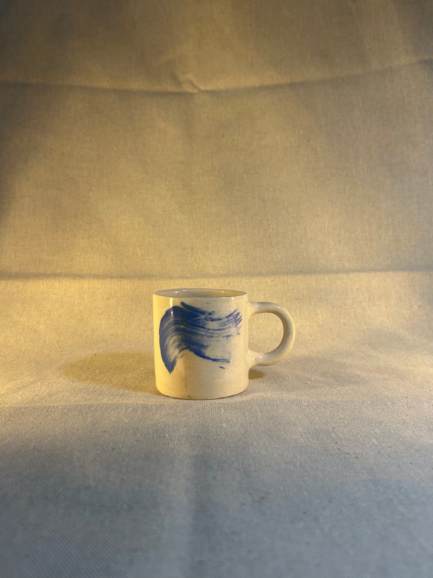 Mavi Fırça Darbesi Fincan