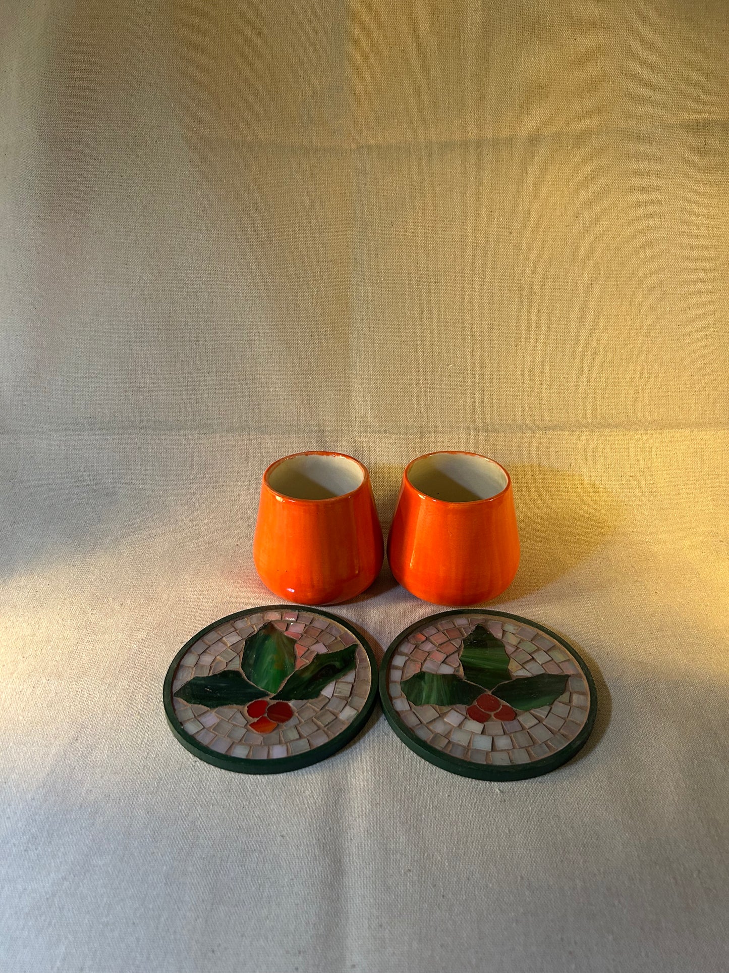Mozaik Tablalı Turuncu Fincan