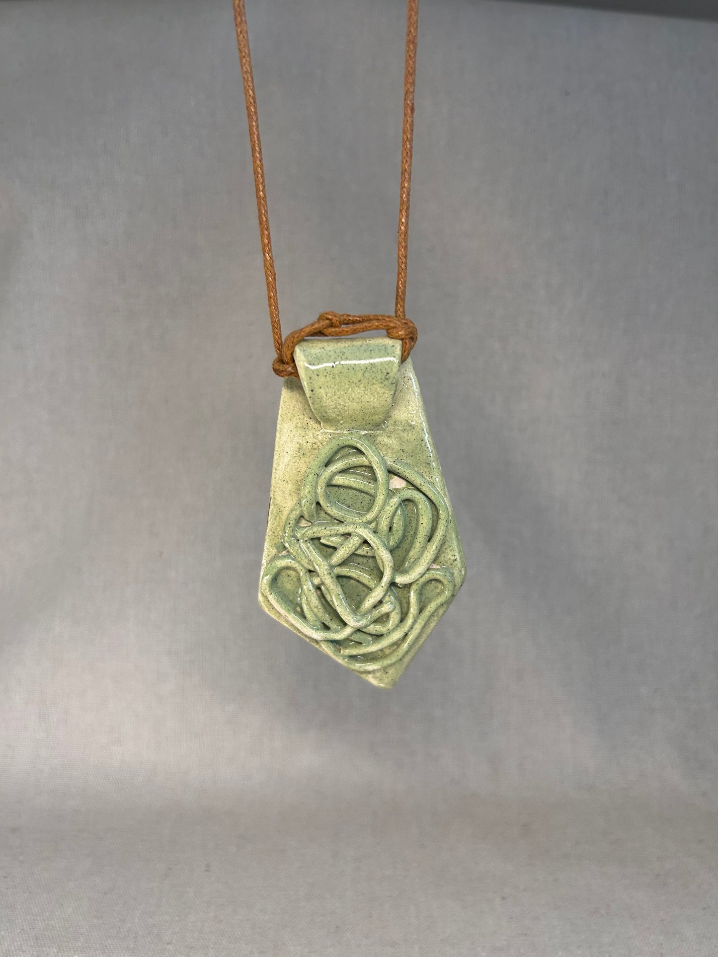 Seramik Figürlü Kolyeler