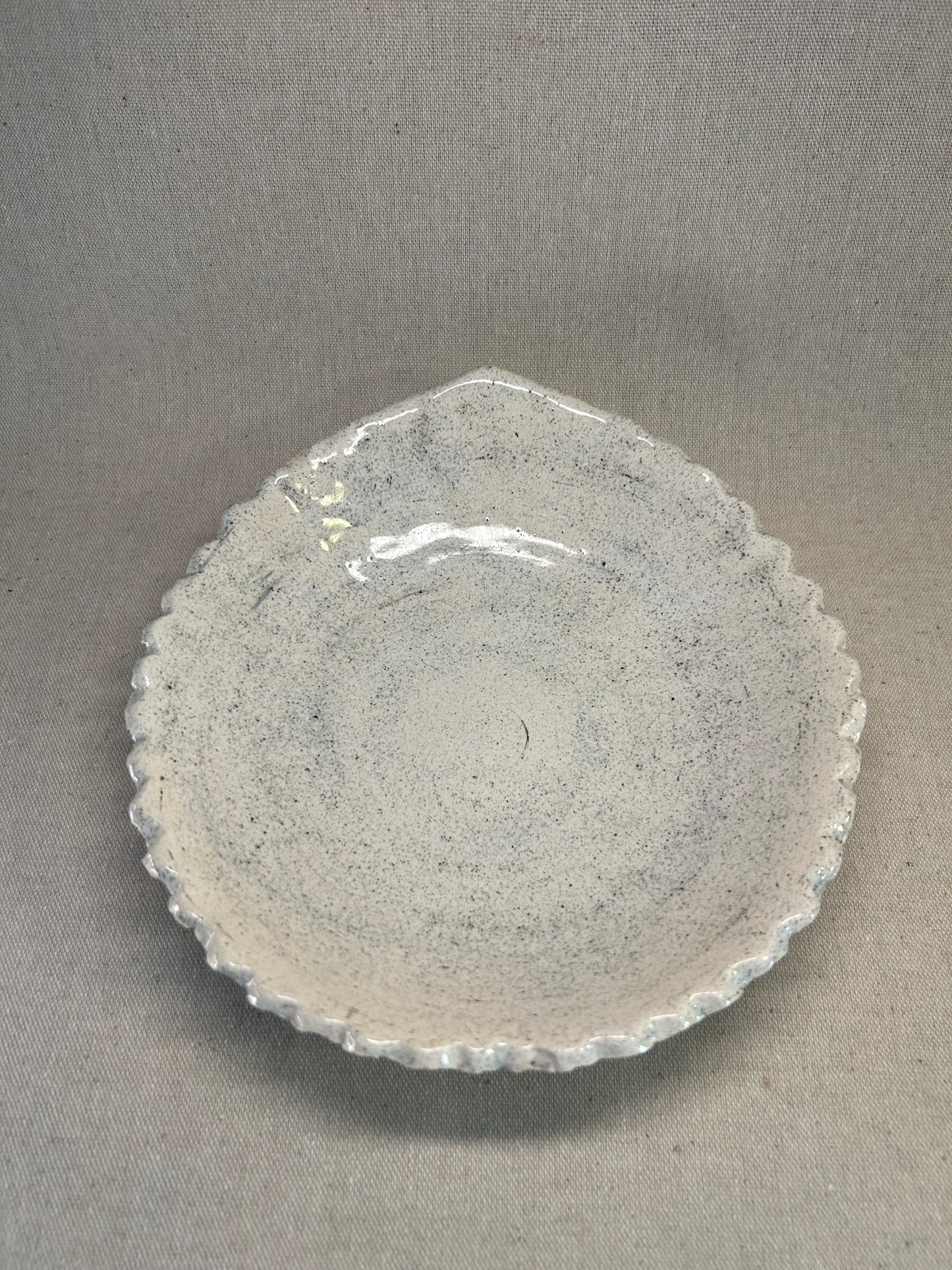 Tırtıklı Damla Tabak