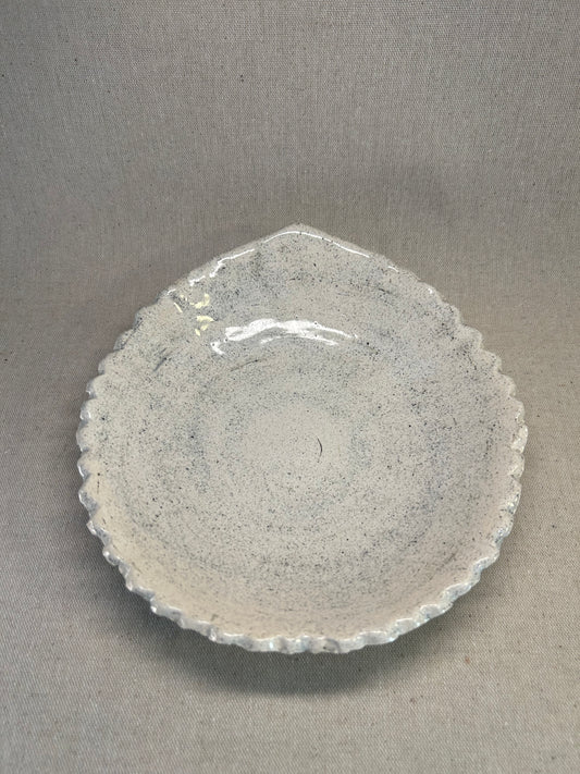 Tırtıklı Damla Tabak